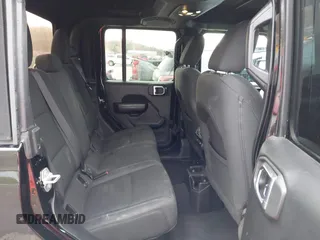 2020 Jeep Gladiator Sport S с VIN 1C6HJTAG8LL122726, выставлен на аукционе IAAI как лот 41886929 с пробегом 82 473 миль миль и . История ставок и продаж доступна на DreamBid. Изображение 8.