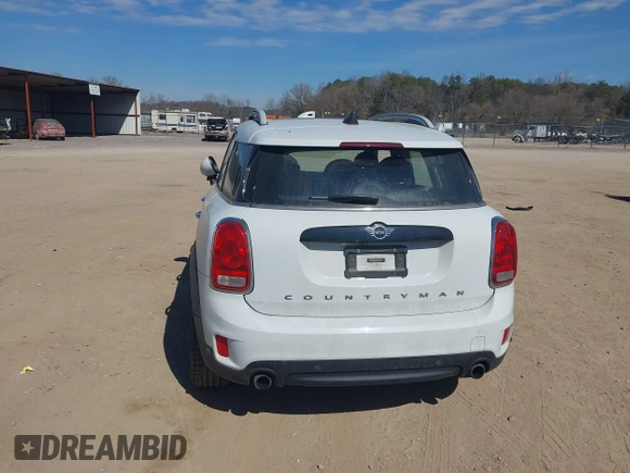 2019 MINI Countryman Cooper S с VIN WMZYT5C53K3G93102, выставлен на аукционе IAAI как лот 41703882 с пробегом 71 581 миль миль и . История ставок и продаж доступна на DreamBid. Изображение 16.