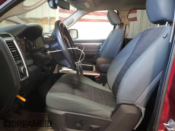 2018 Ram 1500 SLT z VIN 1C6RR7LT1JS313812, wystawiony jako Copart lot #89197235 z przebiegiem 103 374 mil mil oraz Szkoda całkowita • Salvage title. Historia ofert i sprzedaży dostępna na DreamBid. Obrazek 7.
