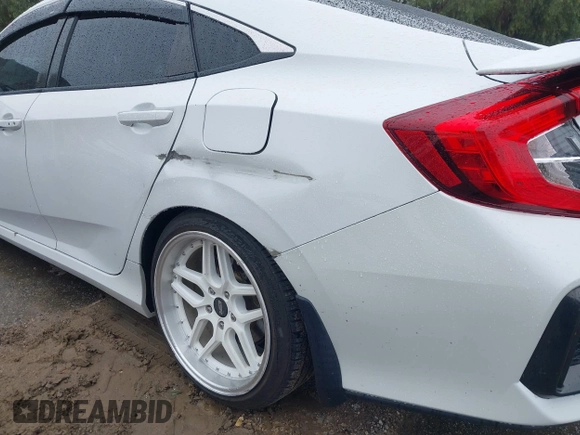 2020 Honda Civic Si z VIN 2HGFC1E59LH707630, wystawiony jako IAAI lot #41764310 z przebiegiem 116 714 mil mil oraz . Historia ofert i sprzedaży dostępna na DreamBid. Obrazek 18.