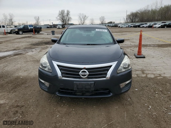 2015 Nissan Altima 2.5 S with VIN 1N4AL3AP3FN309911, listed as a Copart auction lot 51845015 with 82,440 mi miles and Salvage Title. Bid and sale history available at carsss.com. Image 5.