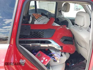 2013 Mercedes-Benz GLK 350 with VIN WDCGG8JB0DG047089, listed as a IAAI auction lot 41991336 with Not Provided miles and . Bid and sale history available at DreamBid. Image 8.