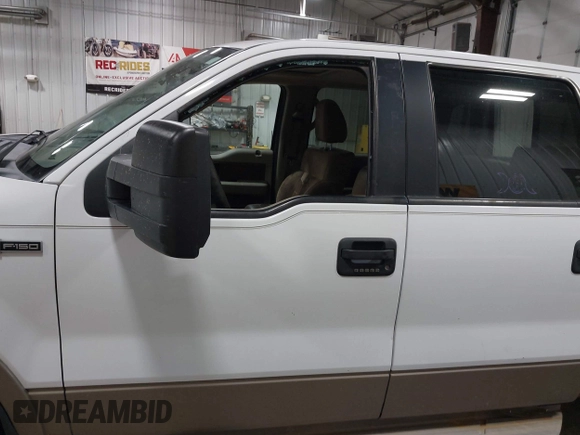 2006 Ford F-150 XLT z VIN 1FTPW14V26KD74230, wystawiony jako IAAI lot #42430362 z przebiegiem 187 270 mil mil oraz . Historia ofert i sprzedaży dostępna na DreamBid. Obrazek 6.