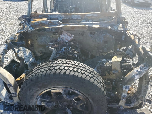 2021 Ford Bronco с VIN 1FMDE5DH5MLB01194, выставлен на аукционе Copart как лот 55064155 с пробегом Не указан миль и На запчасти • Non repairable. История ставок и продаж доступна на DreamBid. Изображение 12.