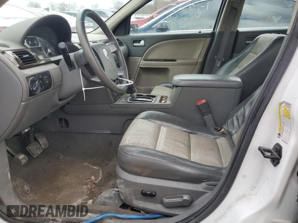 2008 Mercury Sable z VIN 1MEHM40W28G620529, wystawiony jako Copart lot #46482975 z przebiegiem 156 112 mil mil oraz Szkoda całkowita • Salvage title. Historia ofert i sprzedaży dostępna na DreamBid. Obrazek 7.