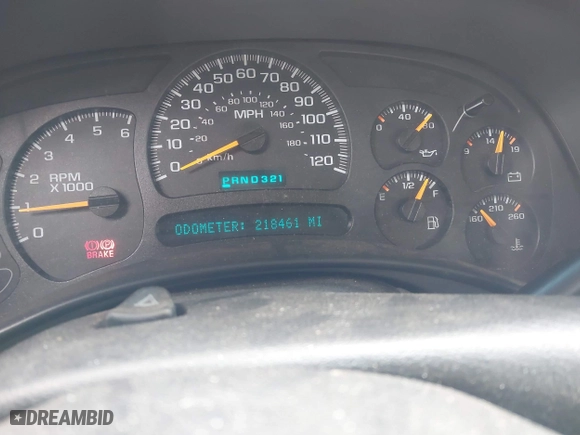 2005 Chevrolet Silverado 1500 LS with VIN 2GCEK13T551184097, listed as a IAAI auction lot 41598653 with 218,461 mi miles. Bid and sale history available at carsss.com. Image 7.