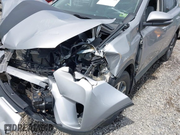 2016 Toyota RAV4 XLE с VIN 2T3RFREV3GW453890, выставлен на аукционе IAAI как лот 41987922 с пробегом 109 783 миль миль и . История ставок и продаж доступна на DreamBid. Изображение 18.