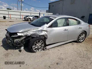 2009 Nissan Maxima S z VIN 1N4AA51E59C857084, wystawiony jako Copart lot #52403955 z przebiegiem Nie podano mil oraz Szkoda całkowita • Salvage title. Historia ofert i sprzedaży dostępna na DreamBid. Obrazek 1.
