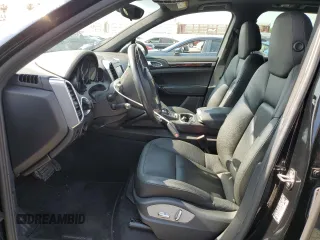 2012 Porsche Cayenne with VIN WP1AA2A26CLA11325, listed as a Copart auction lot 60490855 with 103,488 mi miles and Clean title. Bid and sale history available at DreamBid. Image 7.