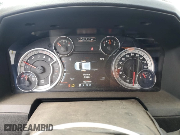 2018 Ram 2500 Laramie with VIN 3C6UR5FL0JG109472, listed as a Copart auction lot 46353435 with 102,773 mi miles and Salvage title. Bid and sale history available at DreamBid. Image 9.