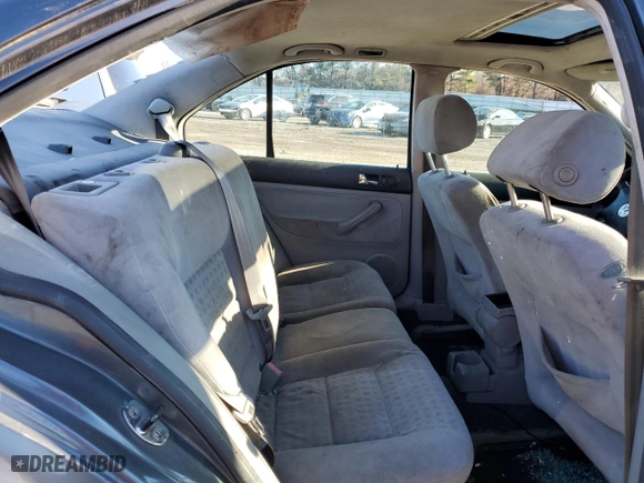 2004 Volkswagen Jetta Sedan GLS with VIN 3VWSK69M24M032198, listed as a Copart auction lot 84077774 with 0 mi miles and Salvage Title. Bid and sale history available at carsss.com. Image 10.