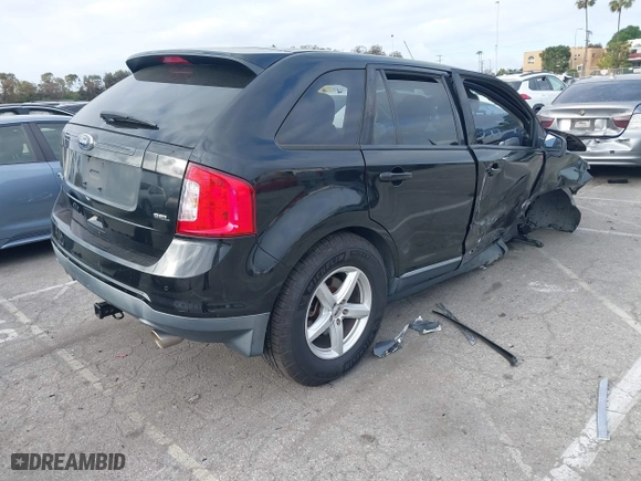 2013 Ford Edge SEL with VIN 2FMDK3JC0DBC12600, listed as a IAAI auction lot 41894681 with 118,324 mi miles. Bid and sale history available at carsss.com. Image 4.