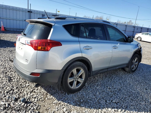 2015 Toyota RAV4 XLE with VIN JTMRFREV7FD152065, listed as a Copart auction lot 80750283 with 115,187 mi miles and Salvage Title. Bid and sale history available at carsss.com. Image 3.