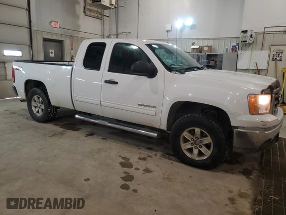 2013 GMC Sierra 1500 SLE z VIN 1GTR2VE71DZ182216, wystawiony jako Copart lot #45119775 z przebiegiem 116 199 mil mil oraz Szkoda całkowita • Salvage title. Historia ofert i sprzedaży dostępna na DreamBid. Obrazek 4.