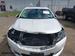 2018 Chevrolet Impala Premier with VIN 2G1125S35J9123960, listed as a IAAI auction lot 41971618 with 82,823 mi miles. Bid and sale history available at carsss.com. Image 12.