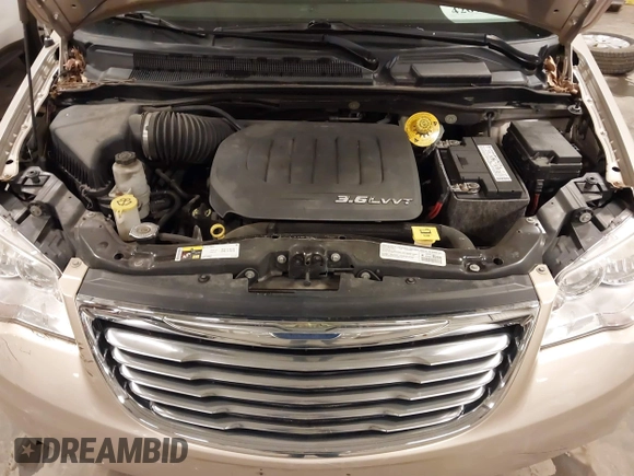 2014 Chrysler Town & Country Touring with VIN 2C4RC1BG2ER422914, listed as a IAAI auction lot 42017742 with 49,856 mi miles and . Bid and sale history available at DreamBid. Image 10.