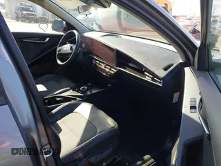 2024 Kia Niro Wind with VIN KNDCR3L11R5122388, listed as a IAAI auction lot 42261311 with 32,475 mi miles and . Bid and sale history available at DreamBid. Image 5.