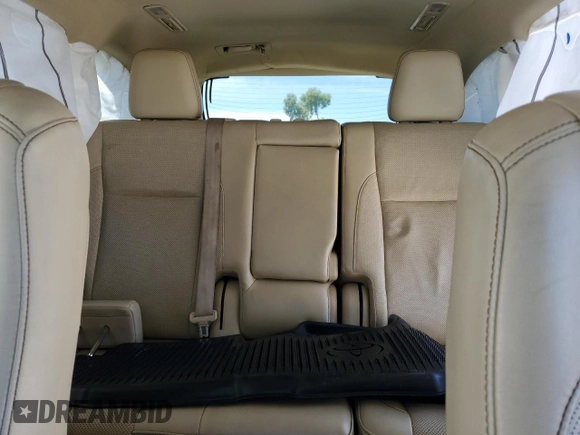 2019 Toyota Highlander Limited z VIN 5TDDZRFH3KS944285, wystawiony jako Copart lot #57176285 z przebiegiem 83 174 mil mil oraz Szkoda całkowita • Salvage title. Historia ofert i sprzedaży dostępna na DreamBid. Obrazek 10.