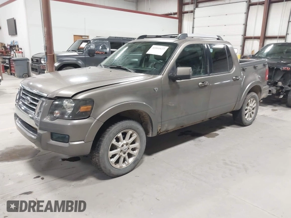 2007 Ford Explorer Sport Trac Limited z VIN 1FMEU53887UA02747, wystawiony jako IAAI lot #41891677 z przebiegiem 205 308 mil mil oraz . Historia ofert i sprzedaży dostępna na DreamBid. Obrazek 2.