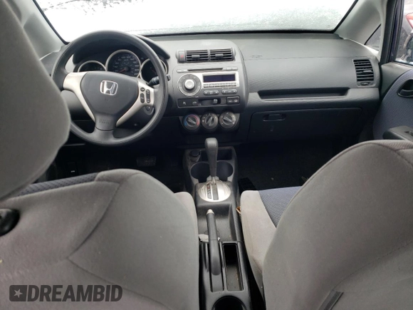 2008 Honda Fit с VIN JHMGD38498S813315, выставлен на аукционе Copart как лот 52961525 с пробегом 276 083 миль миль и Списание • Salvage title. История ставок и продаж доступна на DreamBid. Изображение 8.