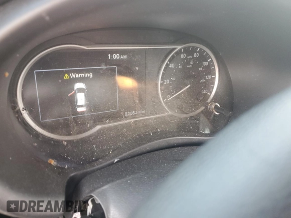2018 Nissan Kicks SV z VIN 3N1CP5CU5JL520738, wystawiony jako Copart lot #53406785 z przebiegiem 82 082 mil mil oraz Szkoda całkowita • Salvage title. Historia ofert i sprzedaży dostępna na DreamBid. Obrazek 9.