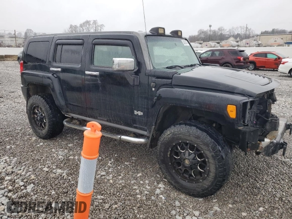 2008 Hummer H3 SUV Alpha with VIN 5GTEN63L988187163, listed as a Copart auction lot 84388474 with 216,831 mi miles and Salvage Title. Bid and sale history available at carsss.com. Image 4.