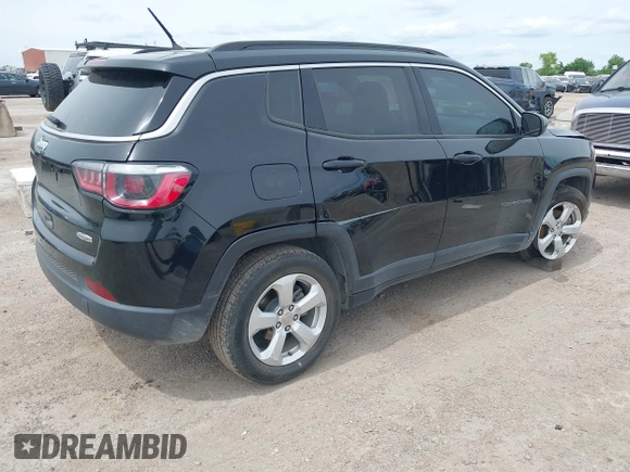 2018 Jeep Compass Latitude with VIN 3C4NJCBB6JT108842, listed as a IAAI auction lot 42221324 with 112,046 mi miles and . Bid and sale history available at DreamBid. Image 4.