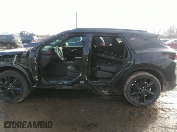 2021 Chevrolet Blazer RS with VIN 3GNKBERS9MS564305, listed as a IAAI auction lot 41662908 with 30,065 mi miles and . Bid and sale history available at DreamBid. Image 14.