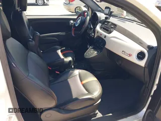 2015 FIAT 500e z VIN 3C3CFFGE4FT689671, wystawiony jako IAAI lot #42750121 z przebiegiem 62 306 mil mil oraz . Historia ofert i sprzedaży dostępna na DreamBid. Obrazek 5.