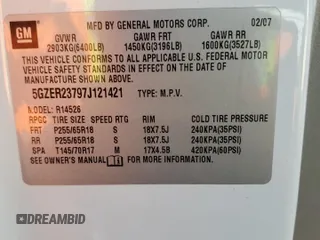 2007 Saturn Outlook XR z VIN 5GZER23797J121421, wystawiony jako Copart lot #81541444 z przebiegiem Nie podano mil oraz Szkoda całkowita • Salvage title. Historia ofert i sprzedaży dostępna na DreamBid. Obrazek 15.