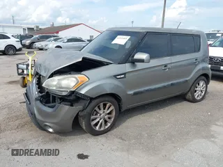 2013 Kia Soul with VIN KNDJT2A5XD7629165, listed as a IAAI auction lot 41931405 with 173,928 mi miles. Bid and sale history available at carsss.com. Image 17.