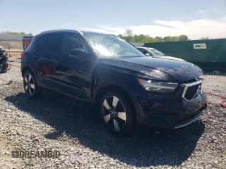 2019 Volvo XC40 Momentum z VIN YV4162UK6K2130783, wystawiony jako Copart lot #53121725 z przebiegiem 92 837 mil mil oraz Szkody całkowita. Historia ofert i sprzedaży dostępna na DreamBid. Obrazek 4.