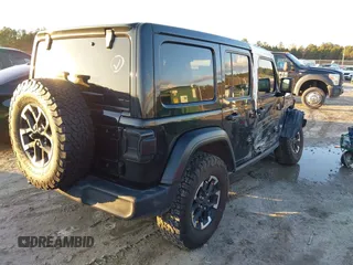 2020 Jeep Wrangler Unlimited Sport S z VIN 1C4HJXDN9LW322426, wystawiony jako IAAI lot #41138988 z przebiegiem 70 261 mil mil oraz . Historia ofert i sprzedaży dostępna na DreamBid. Obrazek 4.