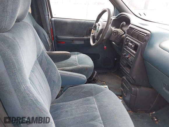 1997 Chevrolet Venture z VIN 1GNDU06E1VD238231, wystawiony jako IAAI lot #42161127 z przebiegiem 212 950 mil mil oraz . Historia ofert i sprzedaży dostępna na DreamBid. Obrazek 5.