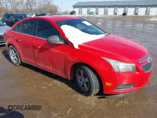 2014 Chevrolet Cruze 1LT with VIN 1G1PC5SB3E7466224, listed as a IAAI auction lot 41617167 with 155,000 mi miles and . Bid and sale history available at DreamBid. Image 1.