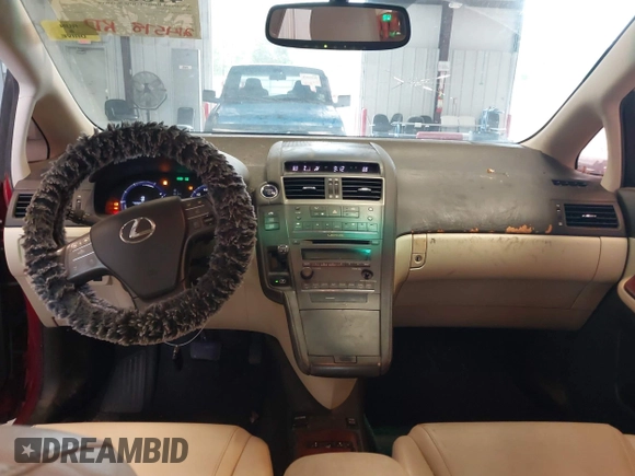 2010 Lexus HS 250h z VIN JTHBB1BAXA2005211, wystawiony jako IAAI lot #41884955 z przebiegiem 214 578 mil mil oraz . Historia ofert i sprzedaży dostępna na DreamBid. Obrazek 19.
