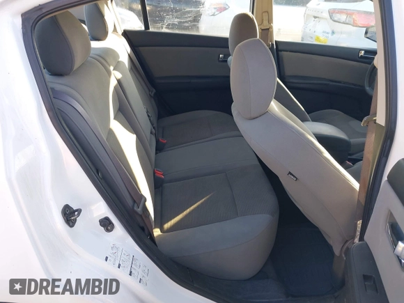 2011 Nissan Sentra SR with VIN 3N1AB6AP8BL625039, listed as a IAAI auction lot 41748765 with 214,432 mi miles and . Bid and sale history available at DreamBid. Image 8.