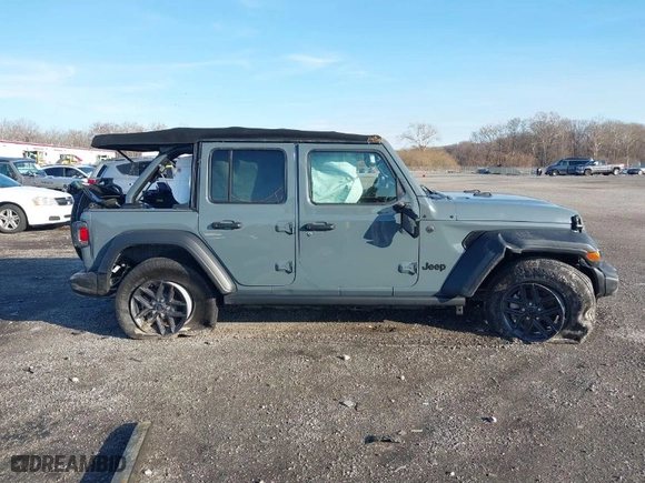 2024 Jeep Wrangler Sport S with VIN 1C4PJXDN6RW306365, listed as a IAAI auction lot 40928419 with 6,329 mi miles. Bid and sale history available at carsss.com. Image 14.