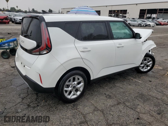 2024 Kia Soul LX with VIN KNDJ23AU0R7235424, listed as a Copart auction lot 53264005 with 22,191 mi miles and Non Repairable. Bid and sale history available at carsss.com. Image 3.