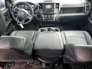 2022 Ram 2500 Tradesman with VIN 3C6UR5HL7NG273921, listed as a Copart auction lot 84812174 with 33,986 mi miles and Clean title. Bid and sale history available at DreamBid. Image 8.