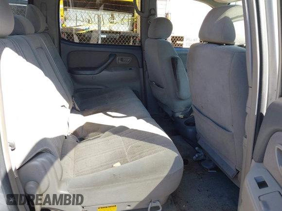 2004 Toyota Tundra SR5 with VIN 5TBDT44194S452527, listed as a IAAI auction lot 41851064 with 211,346 mi miles and . Bid and sale history available at DreamBid. Image 8.