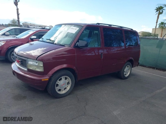 2003 GMC Safari Passenger with VIN 1GKDM19X43B515687, listed as a IAAI auction lot 42041785 with 104,950 mi miles. Bid and sale history available at carsss.com. Image 2.