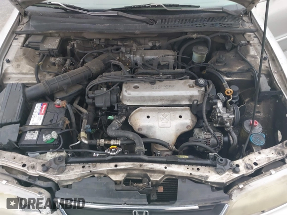 1997 Honda Accord Value with VIN 1HGCD568XVA184006, listed as a IAAI auction lot 41818518 with 276,230 mi miles and . Bid and sale history available at carsss.com. Image 10.