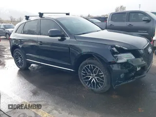 2013 Audi Q5 Premium Plus with VIN WA1LFAFP3DA089658, listed as a IAAI auction lot 41895492 with 152,417 mi miles. Bid and sale history available at carsss.com. Image 1.
