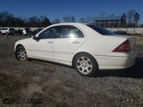 2005 Mercedes-Benz C 240 with VIN WDBRF81J75F636395, listed as a Copart auction lot 87798865 with 80,634 mi miles and Salvage Title. Bid and sale history available at DreamBid. Image 2.