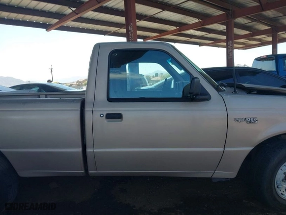 1994 Ford Ranger XL with VIN 1FTCR10U1RPA74804, listed as a IAAI auction lot 41739986 with 97,529 mi miles. Bid and sale history available at carsss.com. Image 13.