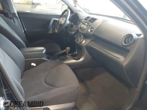 2008 Toyota RAV4 Sport with VIN JTMBD32V785153206, listed as a IAAI auction lot 42306957 with 149,784 mi miles and . Bid and sale history available at DreamBid. Image 5.