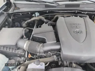 2019 Toyota Tacoma SR5 with VIN 3TMDZ5BN6KM070177, listed as a Copart auction lot 70218395 with 37,896 mi miles and Salvage title. Bid and sale history available at DreamBid. Image 15.