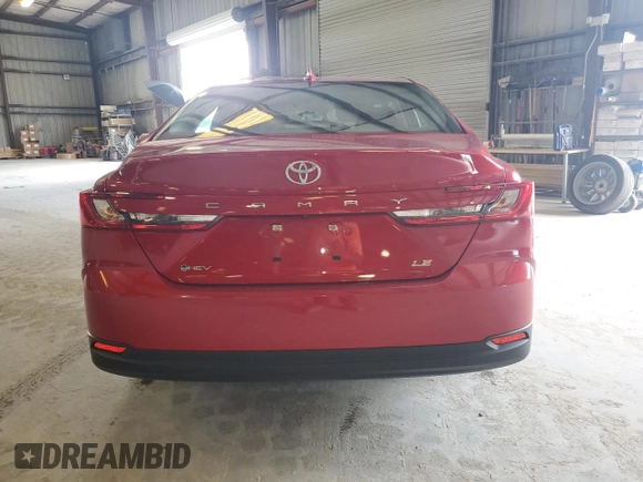 2025 Toyota Camry LE z VIN 4T1DAACK4SU006974, wystawiony jako Copart lot #60284235 z przebiegiem 177 mil mil oraz Czysty tytuł • Clean title. Historia ofert i sprzedaży dostępna na DreamBid. Obrazek 6.