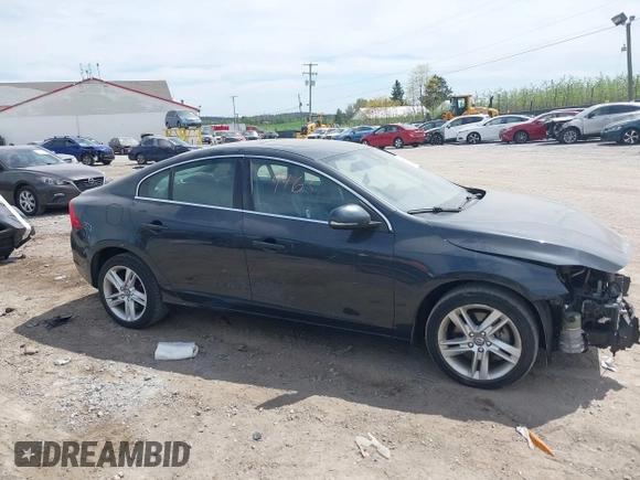 2015 Volvo S60 T5 Premier with VIN YV1612TB5F1310965, listed as a IAAI auction lot 42069463 with 107,178 mi miles. Bid and sale history available at carsss.com. Image 14.